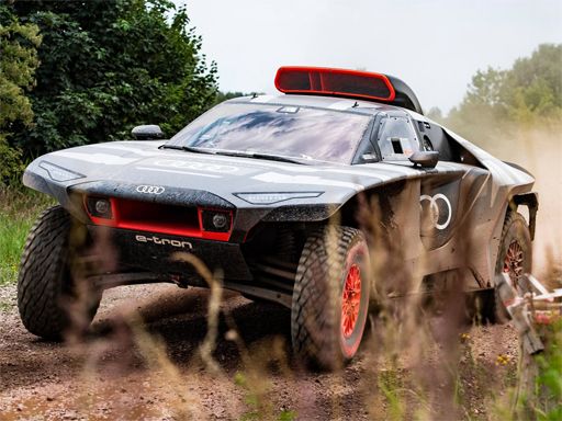 Audi RS Q Dakar Rally  Slide - browser game screenshot