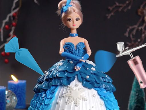 Icing On Doll Cake - browser game screenshot