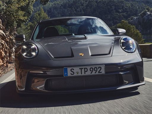 Porsche 911 GT3 Touring Slide Porsche 911 GT3 Touring Slide - browser game screenshot