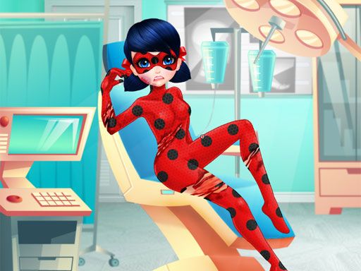 Dotted-Girl Ambulance For Superhero - browser game screenshot
