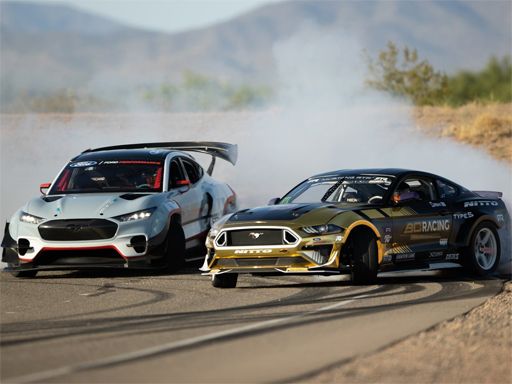 Drifting Mustang Car Puzzle Drifting Mustang Car Puzzle - browser game screenshot